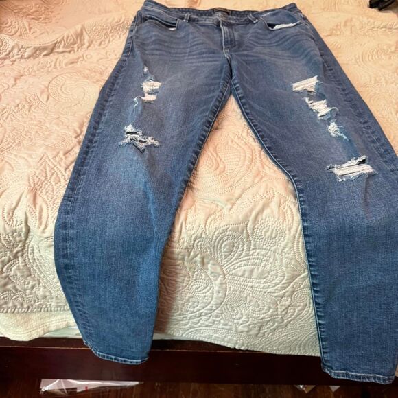 Abercrombie-fitch Women's Blue and Navy Jeans - Picture 6 of 8